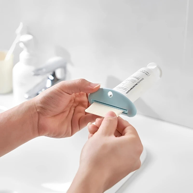 Universal Tube Squeezer Clip