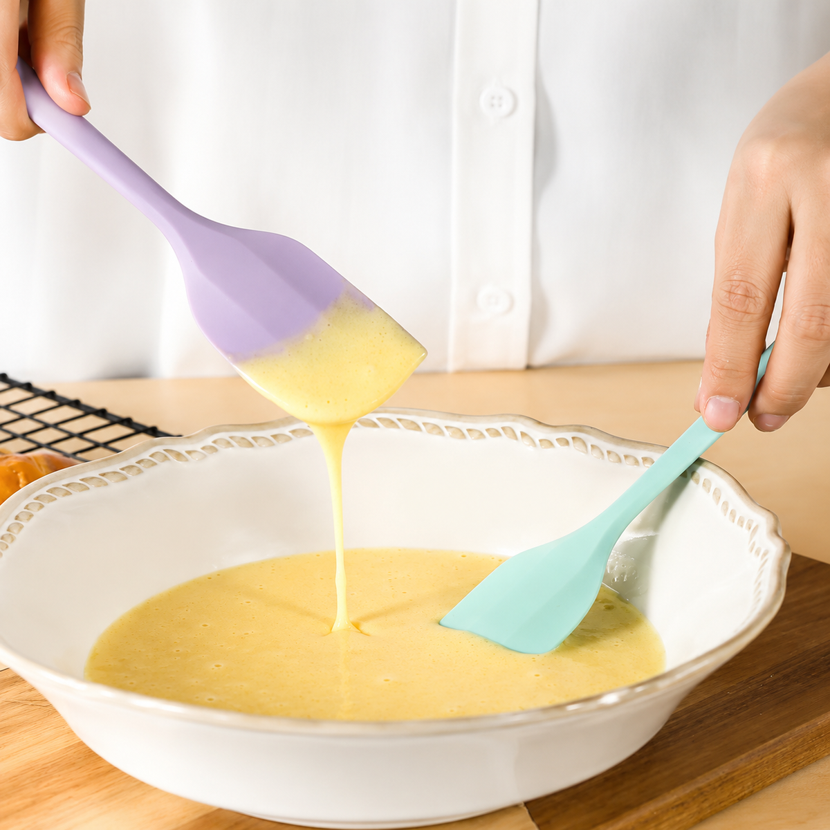 Heat-Resistant Silicone Baking Spatula